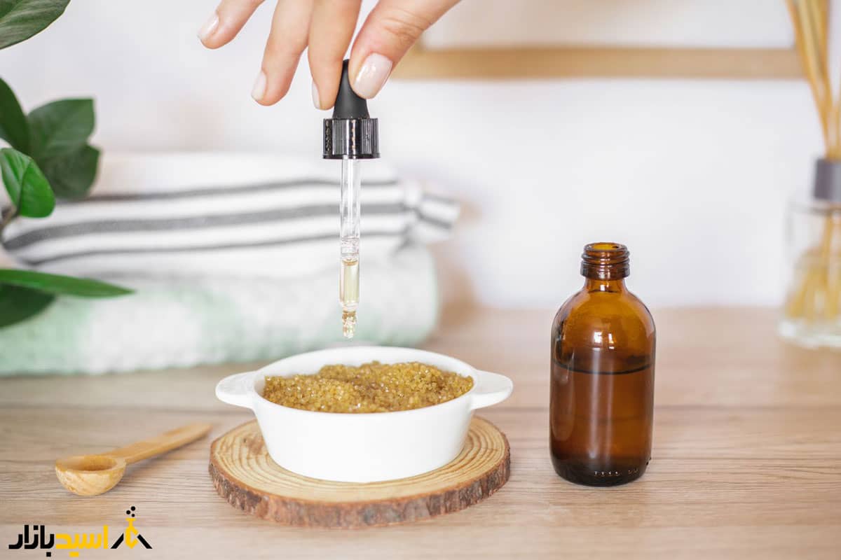 کاربرد روغن کرچک کاربرد روغن کرچک برای مژه